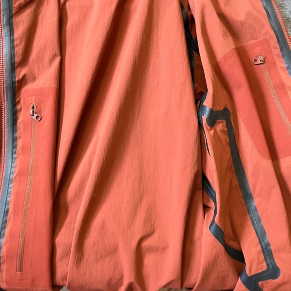 Arc'teryx Veilance Nemis Bomber Jacket - Men's Size M - Orange Brown - Picture 6 of 10